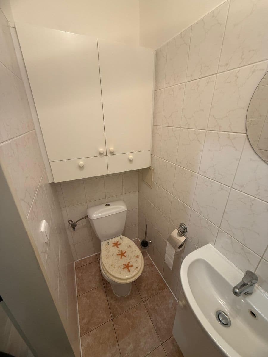 Pronájem domu 125 m², pozemek 300 m², Čenovická, Praha, Praha Pronájem domu 125 m², pozemek 300 m², Čenovická, Praha, Praha