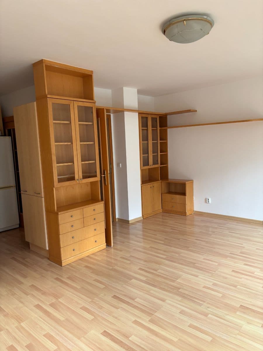 Pronájem domu 125 m², pozemek 300 m², Čenovická, Praha, Praha Pronájem domu 125 m², pozemek 300 m², Čenovická, Praha, Praha