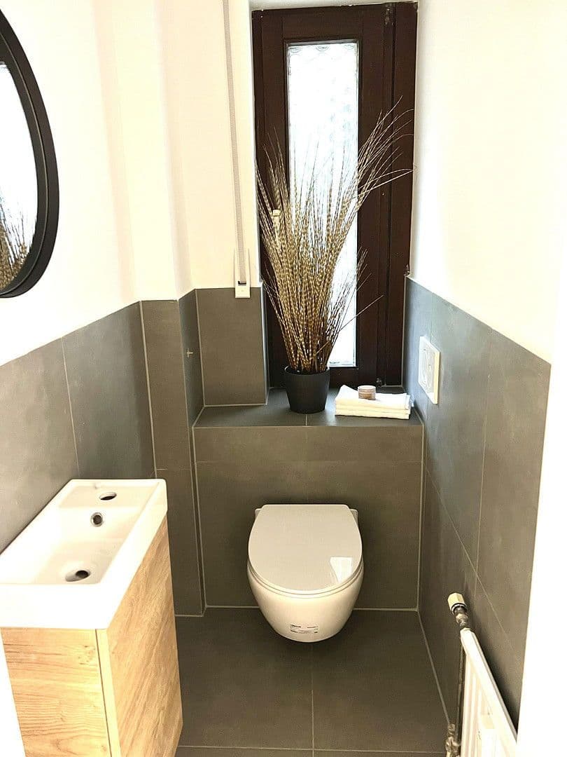 Prodej bytu 3+1 84 m², Meerbusch, Severní Porýní-Vestfálsko Prodej bytu 3+1 84 m², Meerbusch, Severní Porýní-Vestfálsko