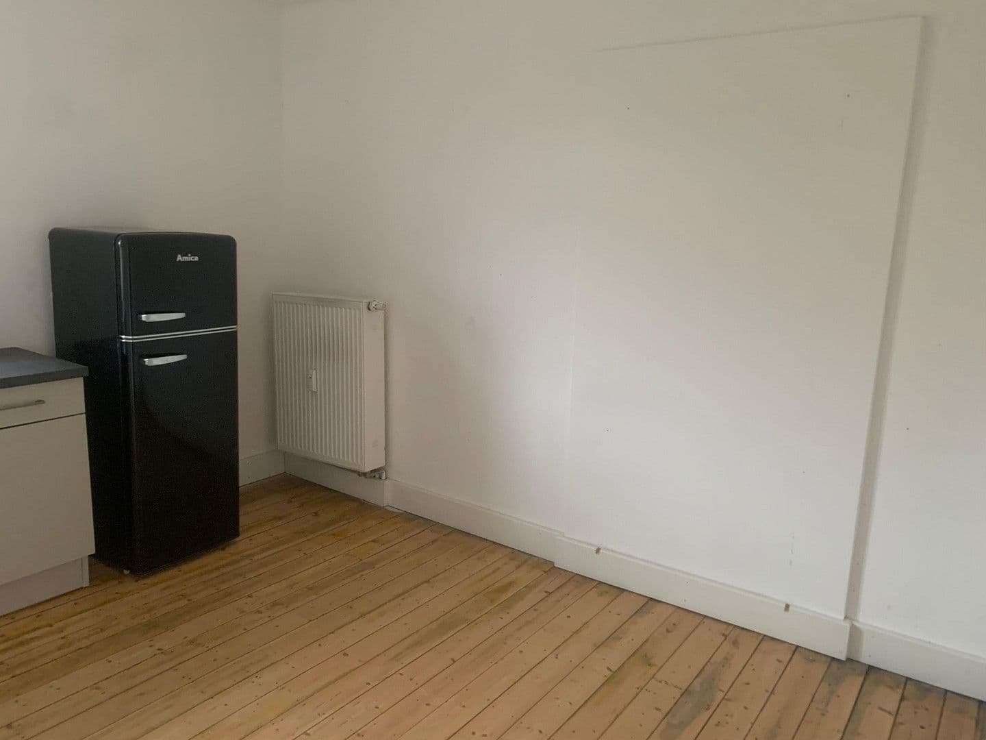 Pronájem bytu 2+1 65 m², Friedrich-Ebert-Straße 26, Landau, Porýní-Falc Pronájem bytu 2+1 65 m², Friedrich-Ebert-Straße 26, Landau, Porýní-Falc