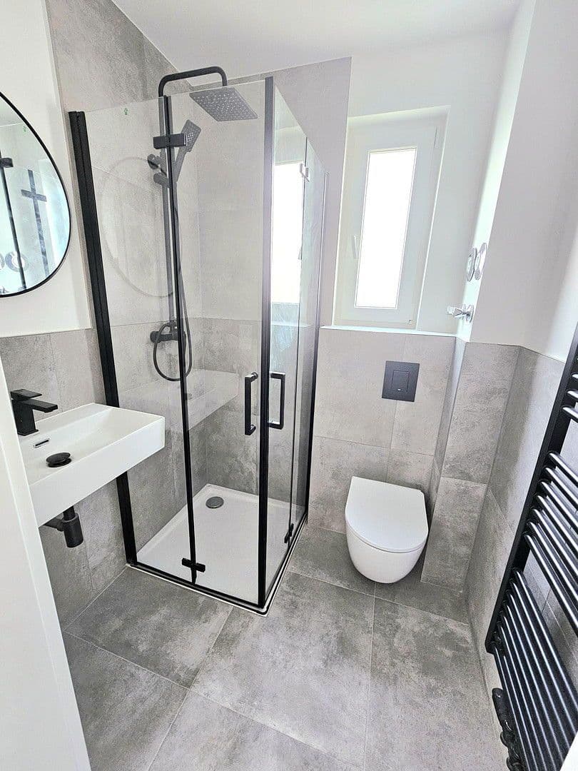 Pronájem bytu 4+1 85 m², Obereisesheimerstraße 21, Heilbronn Neckargartach, Bádensko-Württembersko Pronájem bytu 4+1 85 m², Obereisesheimerstraße 21, Heilbronn Neckargartach, Bádensko-Württembersko