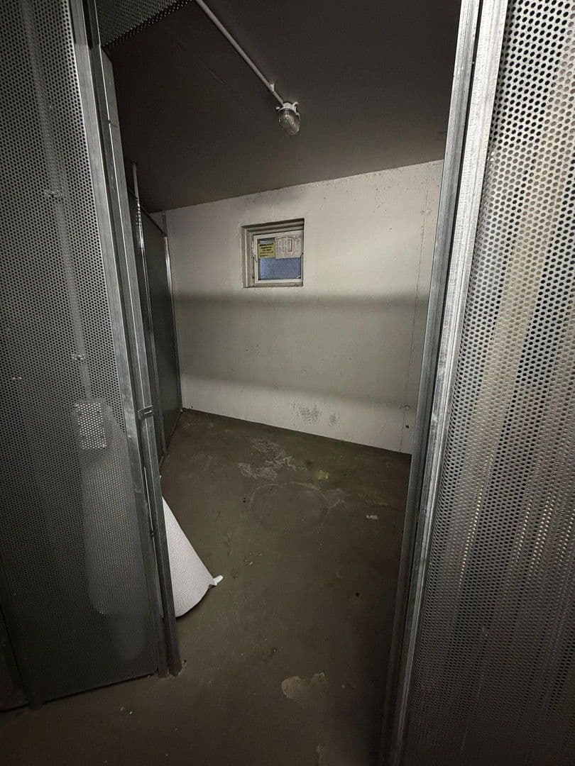 Pronájem bytu 3+1 79 m², Friedrichstraße 46a, Erkner, Braniborsko Pronájem bytu 3+1 79 m², Friedrichstraße 46a, Erkner, Braniborsko