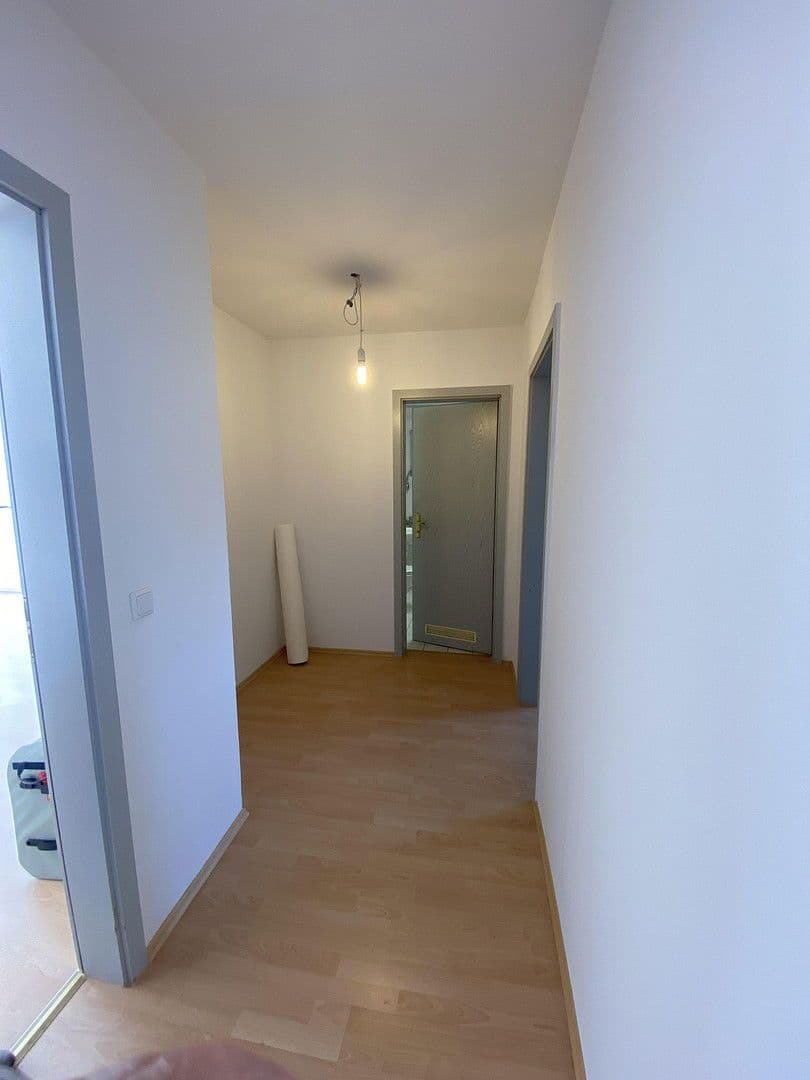 Pronájem bytu 3+1 79 m², Friedrichstraße 46a, Erkner, Braniborsko Pronájem bytu 3+1 79 m², Friedrichstraße 46a, Erkner, Braniborsko