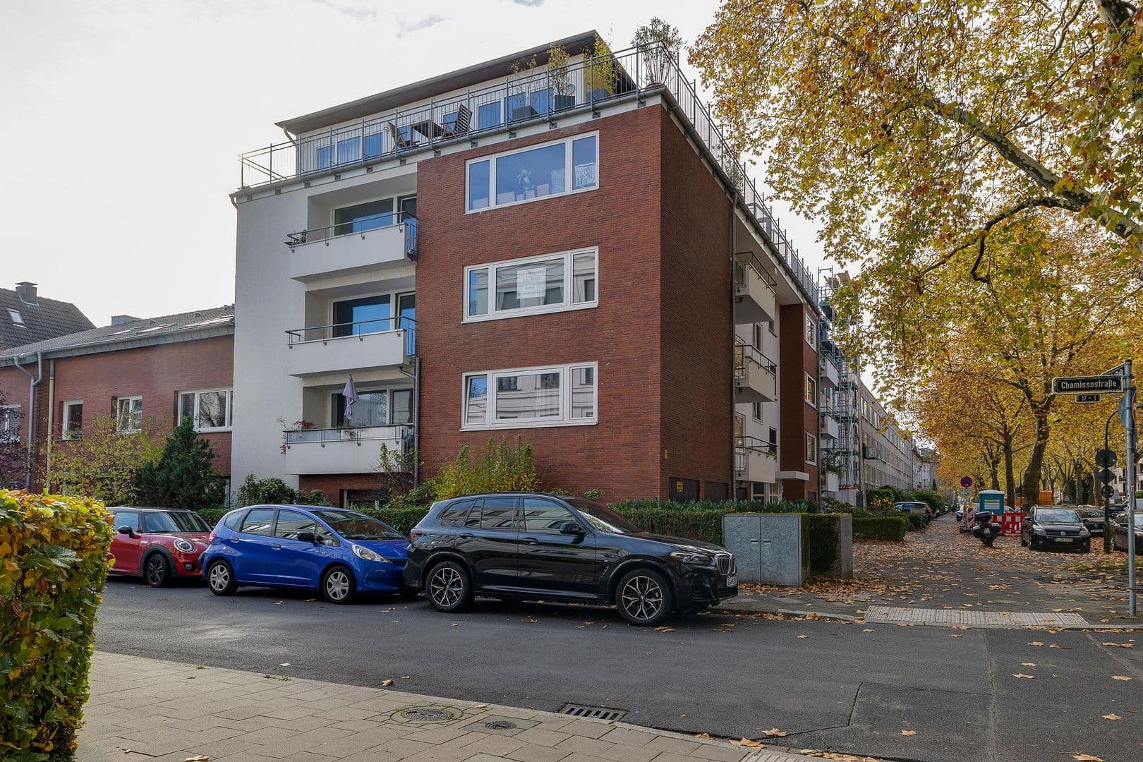 Prodej bytu 3+1 122 m², Graf-Recke-Str. 67, Düsseldorf, Severní Porýní-Vestfálsko Prodej bytu 3+1 122 m², Graf-Recke-Str. 67, Düsseldorf, Severní Porýní-Vestfálsko