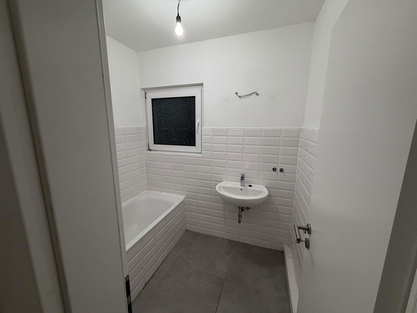 Pronájem bytu 2+kk 58 m², Quellstr. 6, Oberhausen, Severní Porýní-Vestfálsko Pronájem bytu 2+kk 58 m², Quellstr. 6, Oberhausen, Severní Porýní-Vestfálsko