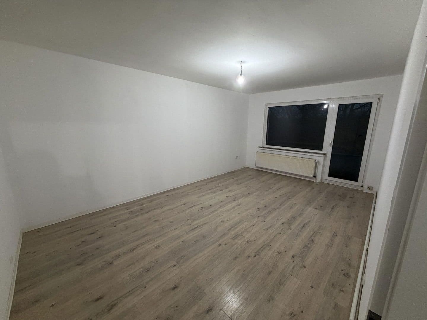 Pronájem bytu 2+kk 58 m², Quellstr. 6, Oberhausen, Severní Porýní-Vestfálsko Pronájem bytu 2+kk 58 m², Quellstr. 6, Oberhausen, Severní Porýní-Vestfálsko