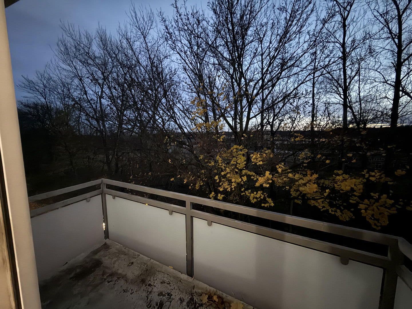 Pronájem bytu 2+kk 58 m², Quellstr. 6, Oberhausen, Severní Porýní-Vestfálsko Pronájem bytu 2+kk 58 m², Quellstr. 6, Oberhausen, Severní Porýní-Vestfálsko