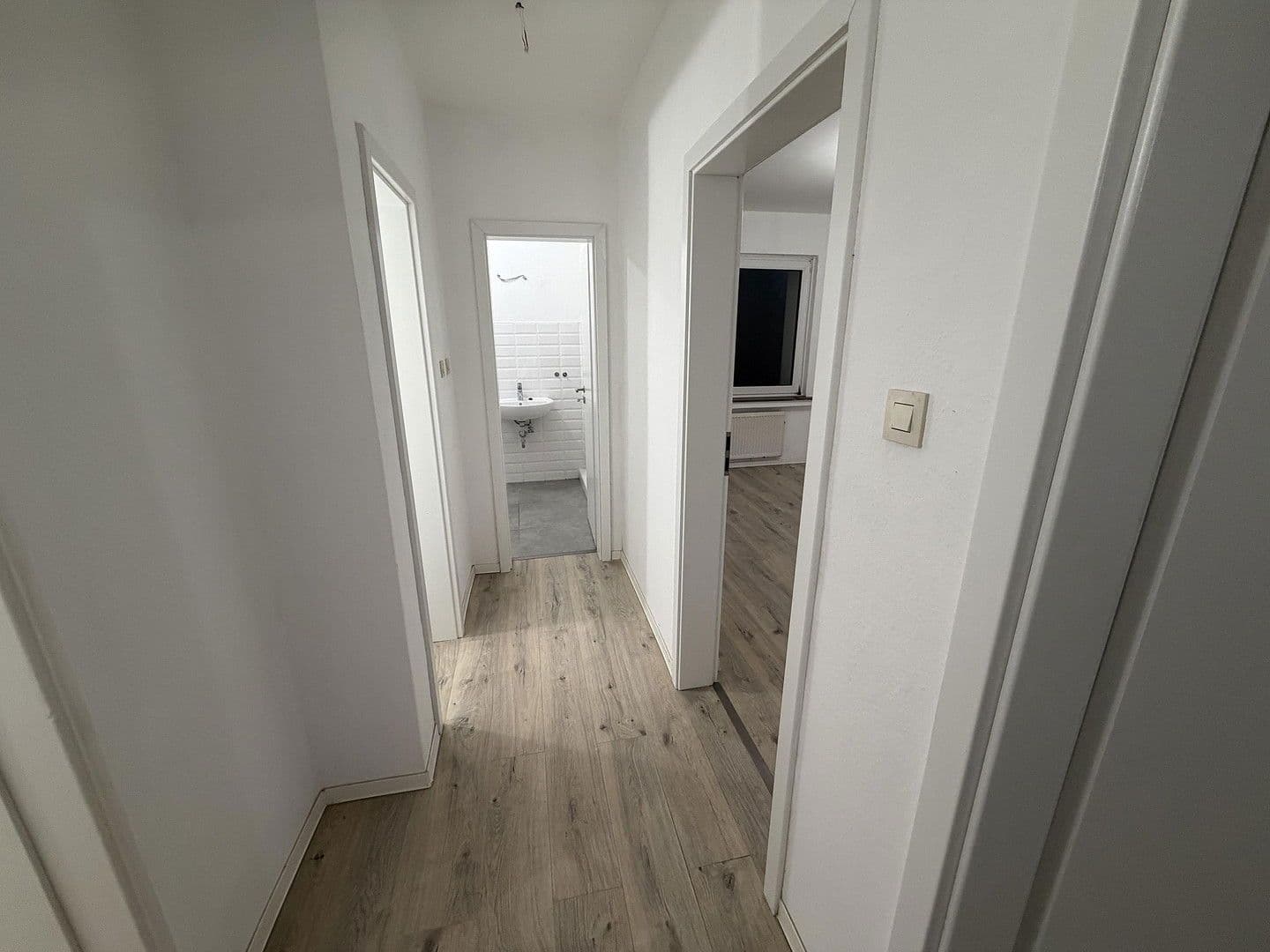 Pronájem bytu 2+kk 58 m², Quellstr. 6, Oberhausen, Severní Porýní-Vestfálsko Pronájem bytu 2+kk 58 m², Quellstr. 6, Oberhausen, Severní Porýní-Vestfálsko