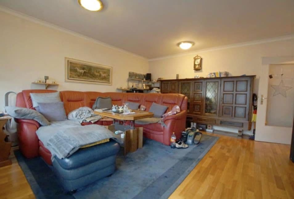 Prodej bytu 3+1 74 m², Gerresheimer Landstraße 145, Düsseldorf, Severní Porýní-Vestfálsko Prodej bytu 3+1 74 m², Gerresheimer Landstraße 145, Düsseldorf, Severní Porýní-Vestfálsko