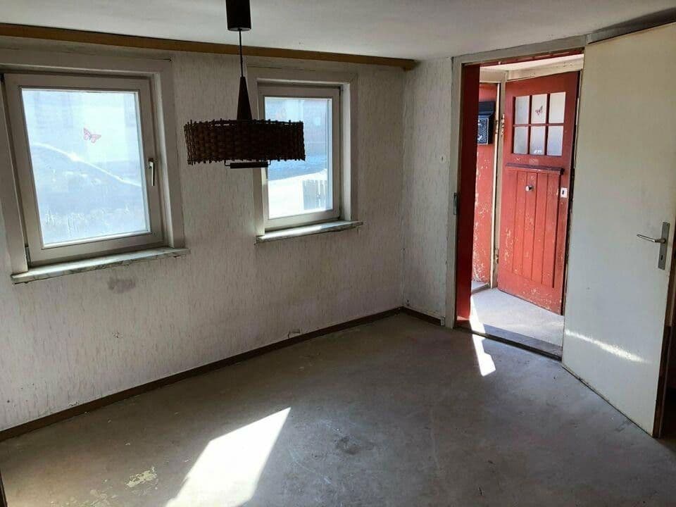 Prodej domu 130 m², pozemek 95 m², Rosenfeld, Bádensko-Württembersko Prodej domu 130 m², pozemek 95 m², Rosenfeld, Bádensko-Württembersko