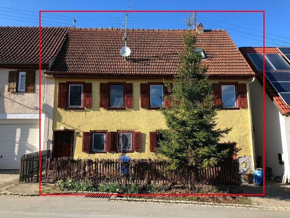 Prodej domu 130 m², pozemek 95 m², Rosenfeld, Bádensko-Württembersko Prodej domu 130 m², pozemek 95 m², Rosenfeld, Bádensko-Württembersko