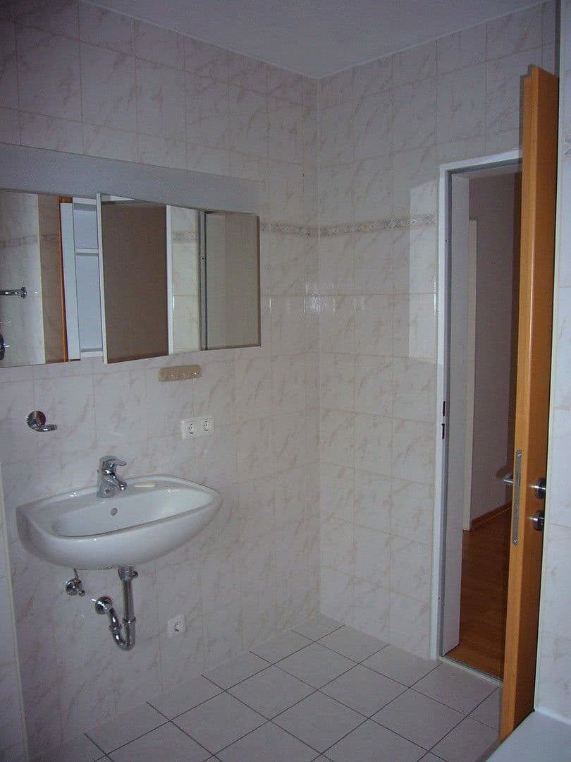 Prodej bytu 2+1 62 m², Zirndorf, Bavorsko Prodej bytu 2+1 62 m², Zirndorf, Bavorsko