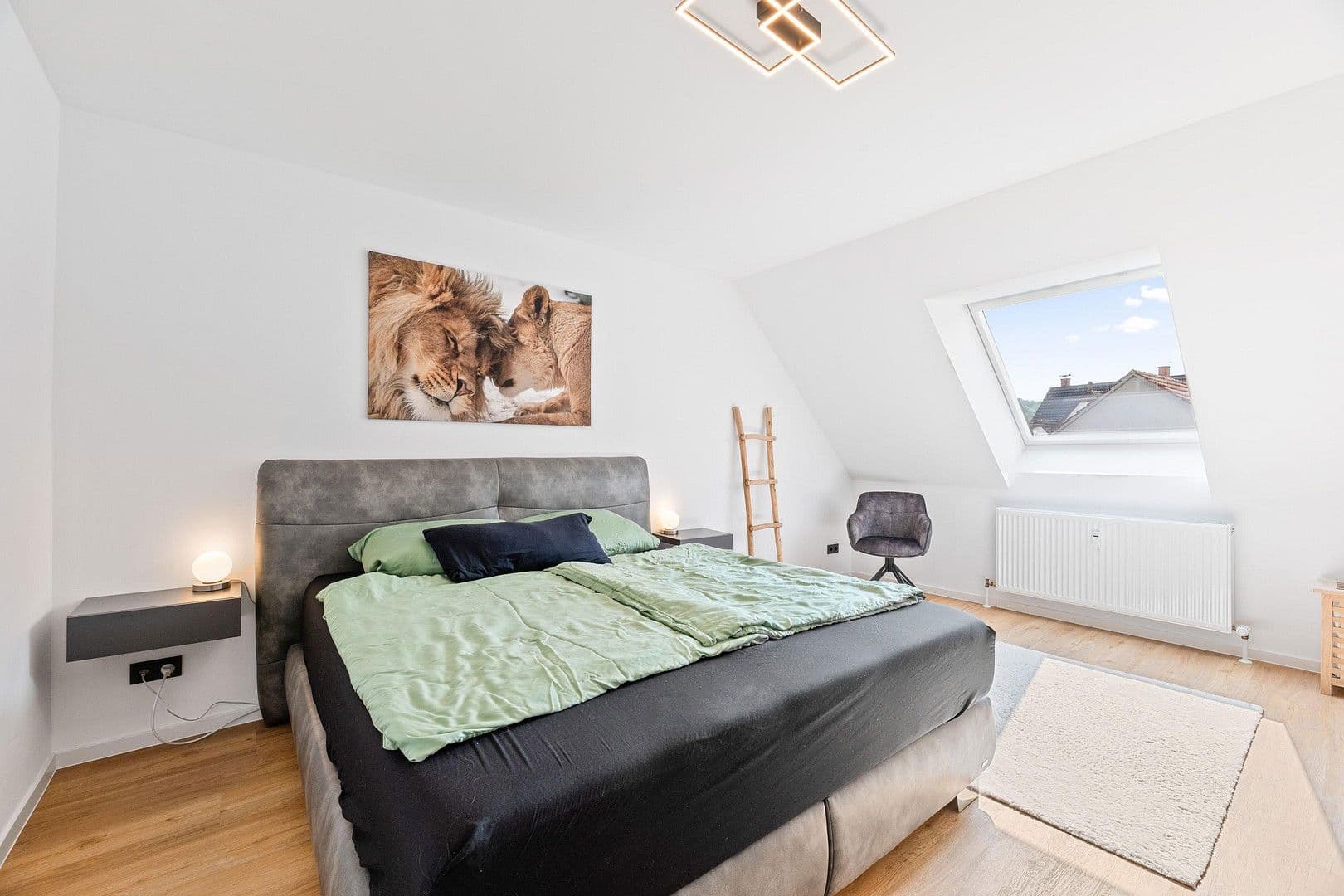 Prodej bytu 4+1 112 m², Grabenstr. 2, Hemsbach, Bádensko-Württembersko Prodej bytu 4+1 112 m², Grabenstr. 2, Hemsbach, Bádensko-Württembersko