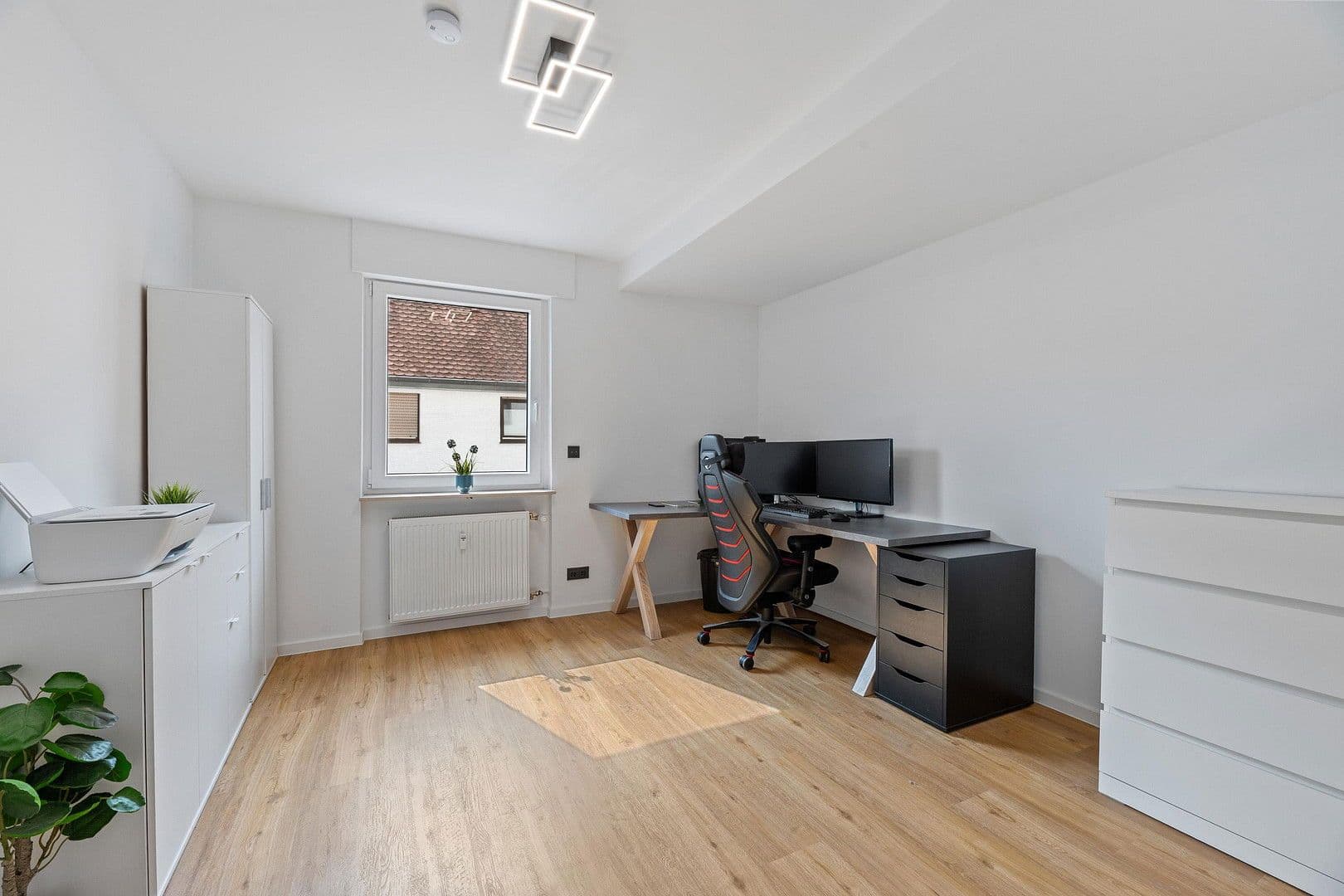 Prodej bytu 4+1 112 m², Grabenstr. 2, Hemsbach, Bádensko-Württembersko Prodej bytu 4+1 112 m², Grabenstr. 2, Hemsbach, Bádensko-Württembersko