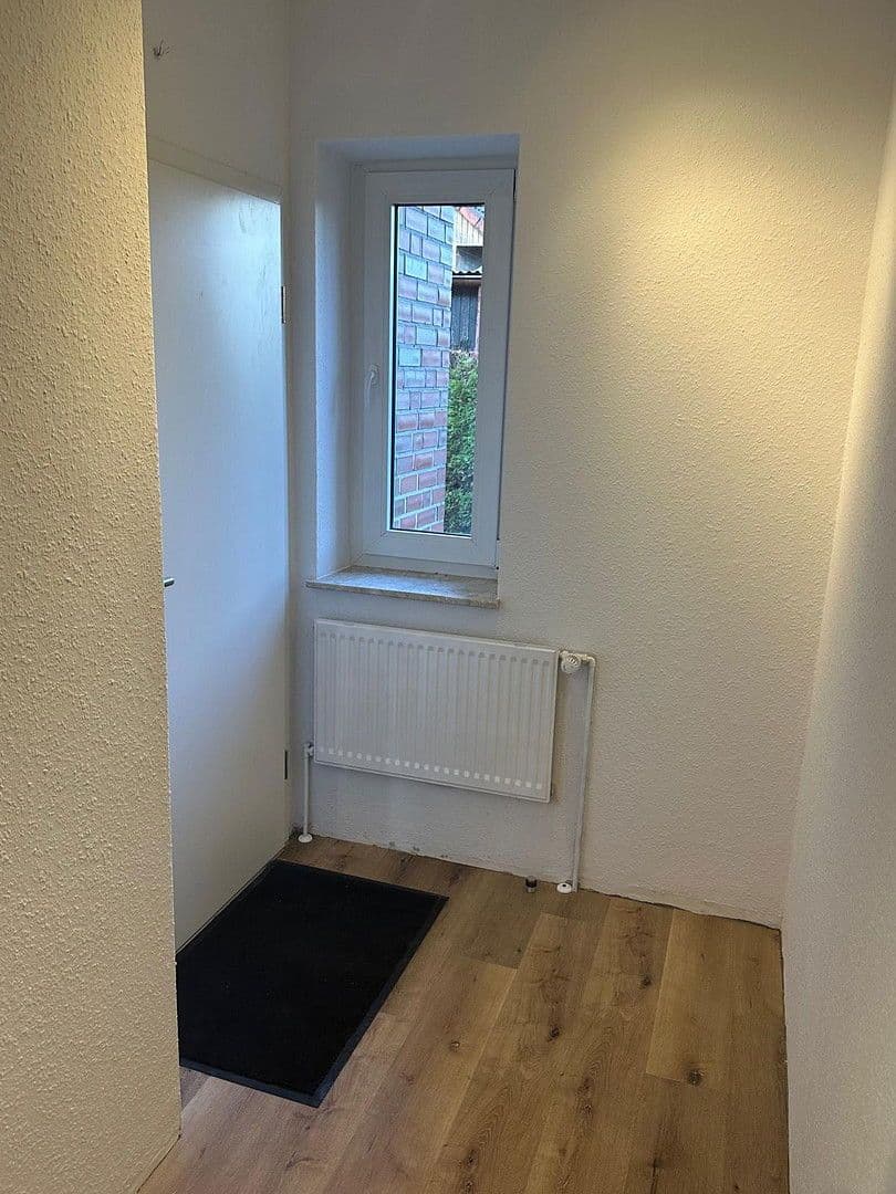 Pronájem bytu 2+1 62 m², Dorfstraße 29a, Bockhorn, Dolní Sasko Pronájem bytu 2+1 62 m², Dorfstraße 29a, Bockhorn, Dolní Sasko