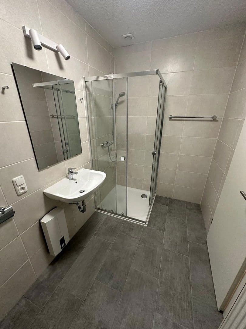 Pronájem bytu 2+1 62 m², Dorfstraße 29a, Bockhorn, Dolní Sasko Pronájem bytu 2+1 62 m², Dorfstraße 29a, Bockhorn, Dolní Sasko