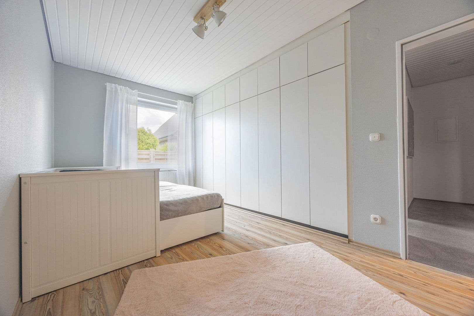 Prodej domu 122 m², pozemek 1.092 m², Seevetal, Dolní Sasko Prodej domu 122 m², pozemek 1.092 m², Seevetal, Dolní Sasko