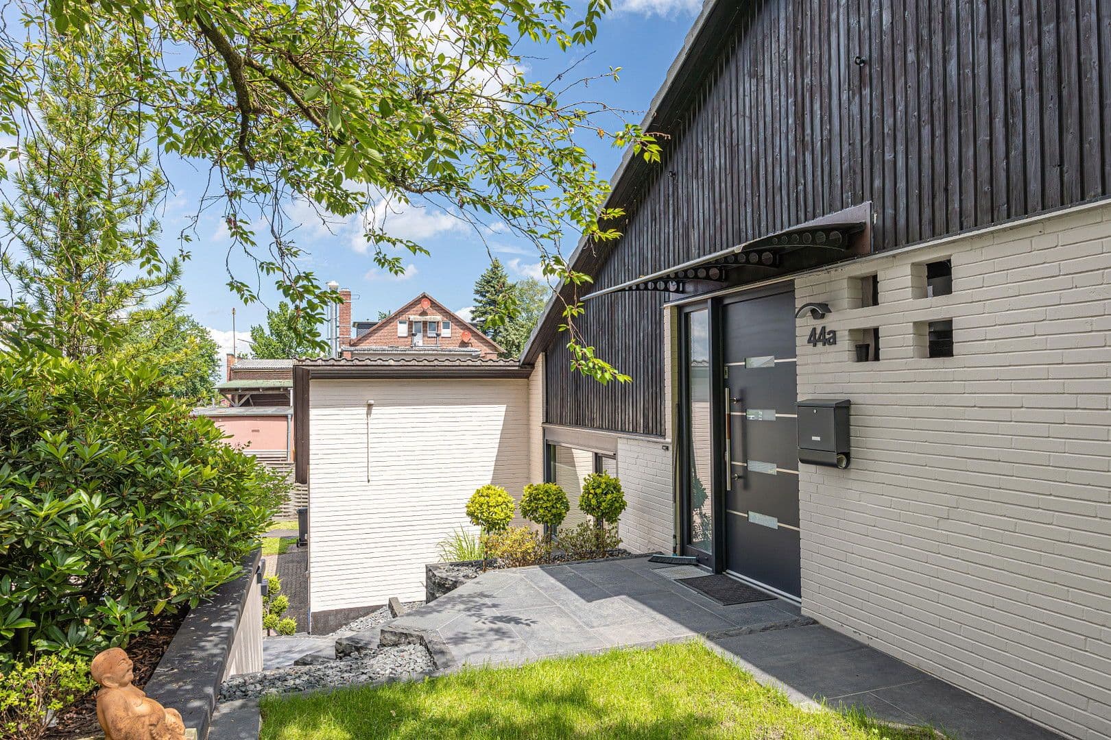 Prodej domu 122 m², pozemek 1.092 m², Seevetal, Dolní Sasko Prodej domu 122 m², pozemek 1.092 m², Seevetal, Dolní Sasko