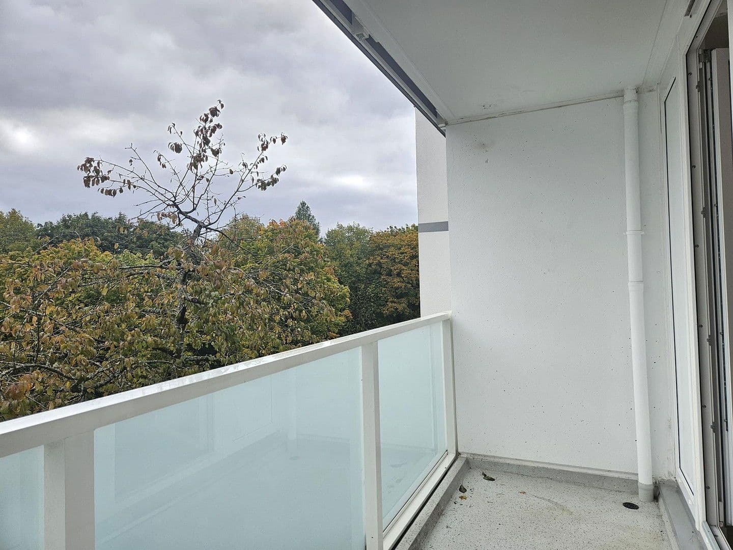 Pronájem bytu 3+1 75 m², Heiglhofstraße 80, München, Bavorsko Pronájem bytu 3+1 75 m², Heiglhofstraße 80, München, Bavorsko