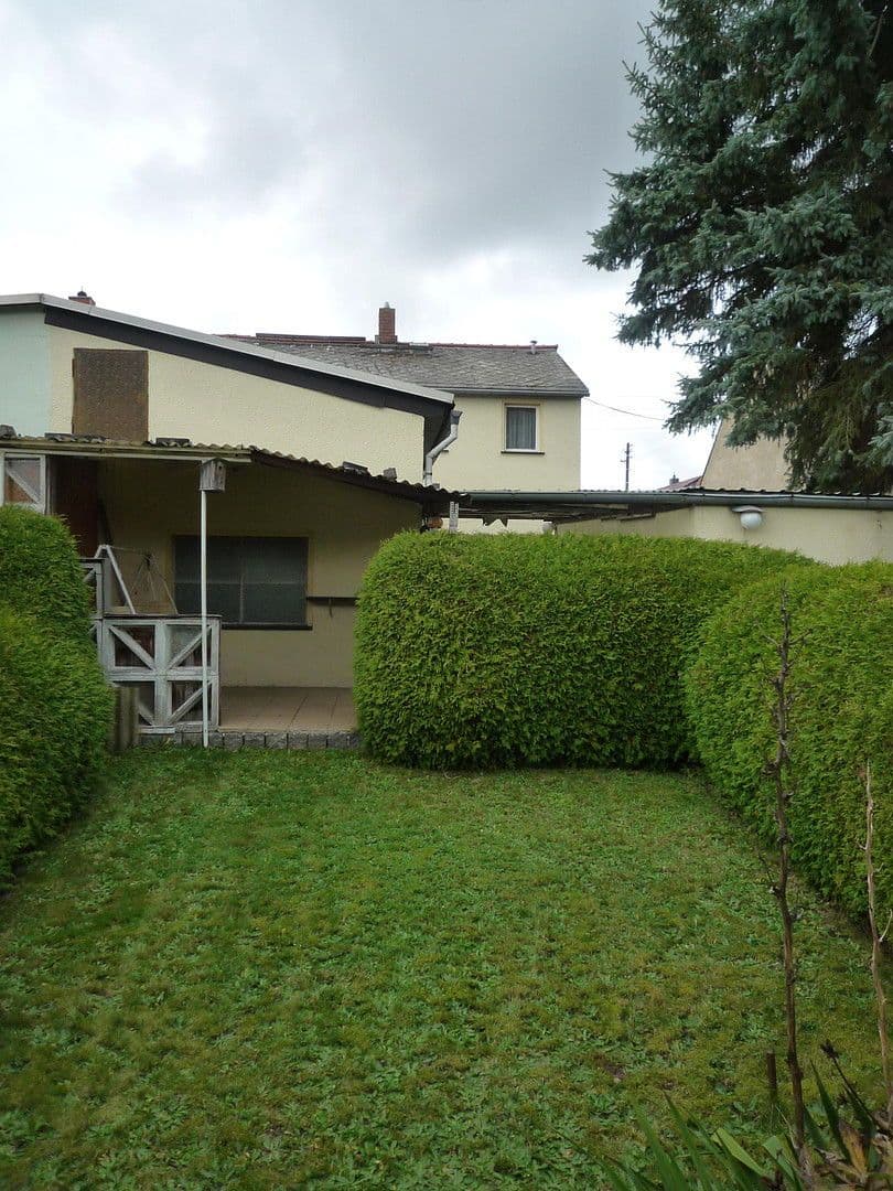 Prodej domu 69 m², pozemek 800 m², Stadtrandsiedlung 43, Bischofswerda, Sasko Prodej domu 69 m², pozemek 800 m², Stadtrandsiedlung 43, Bischofswerda, Sasko