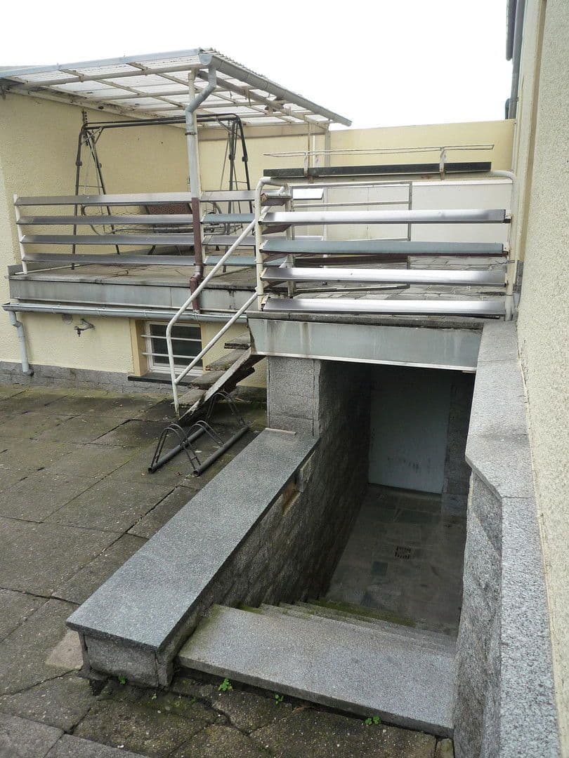 Prodej domu 69 m², pozemek 800 m², Stadtrandsiedlung 43, Bischofswerda, Sasko Prodej domu 69 m², pozemek 800 m², Stadtrandsiedlung 43, Bischofswerda, Sasko