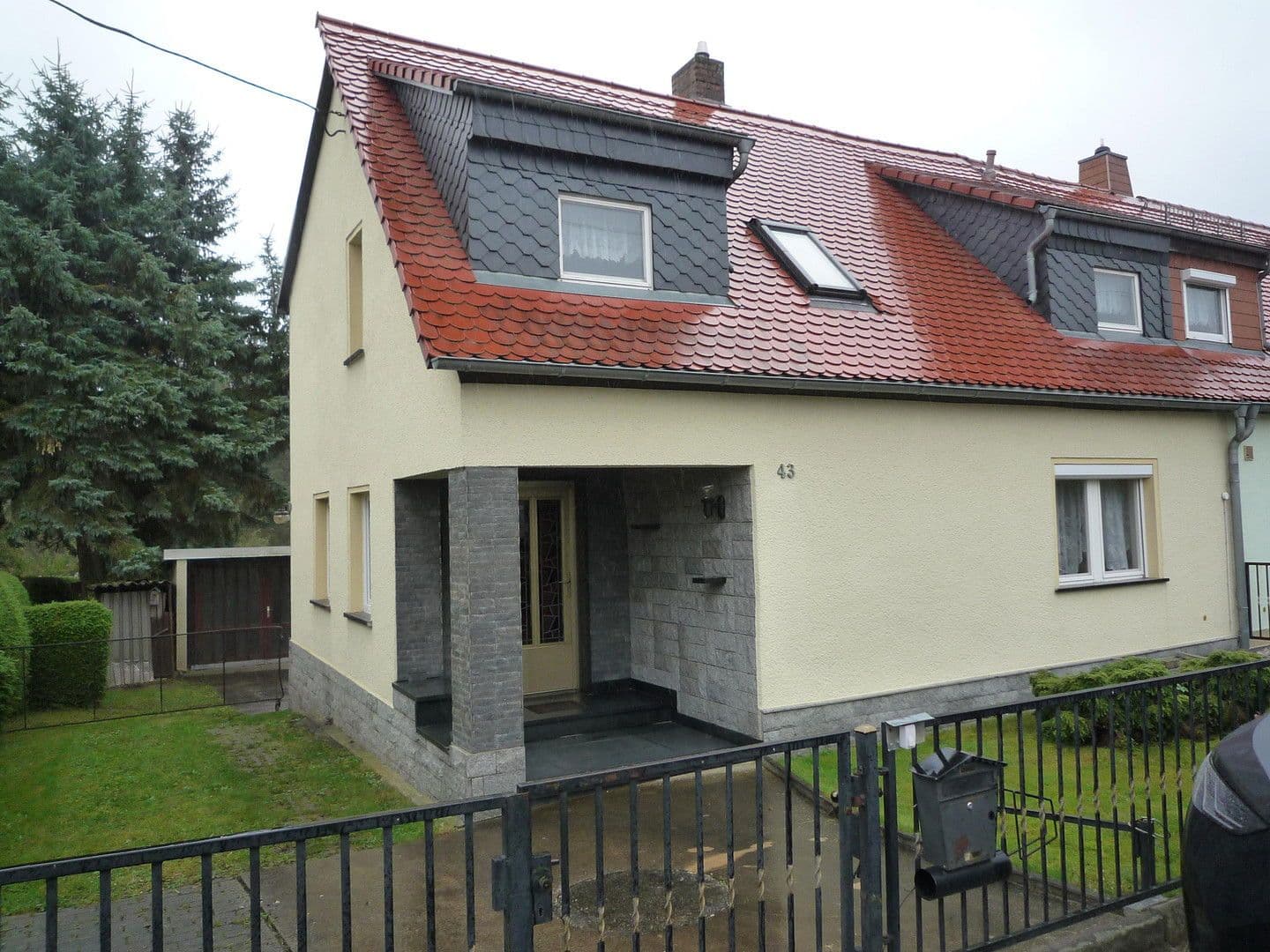 Prodej domu 69 m², pozemek 800 m², Stadtrandsiedlung 43, Bischofswerda, Sasko Prodej domu 69 m², pozemek 800 m², Stadtrandsiedlung 43, Bischofswerda, Sasko