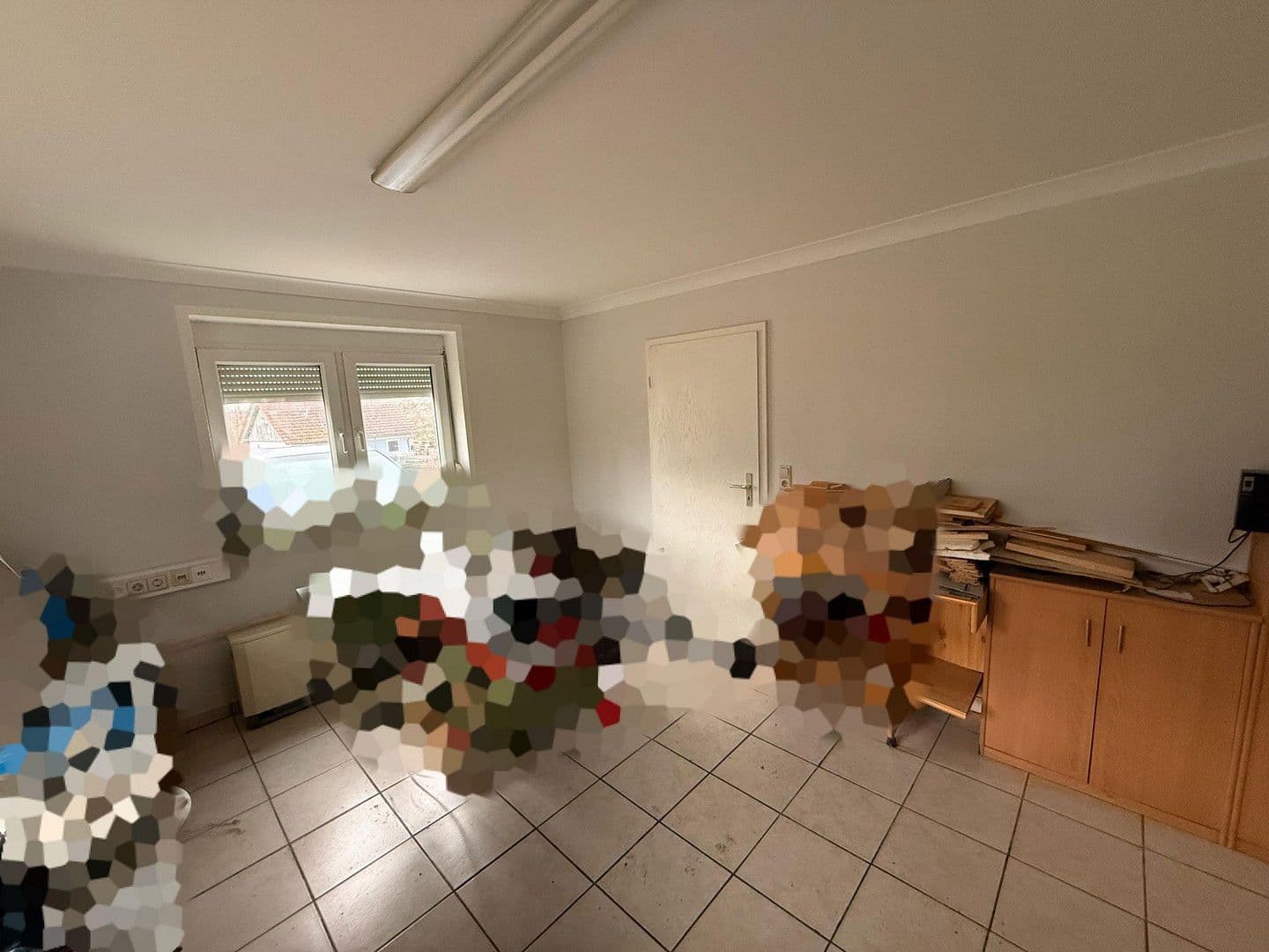 Pronájem nebytového prostoru 806 m², Wolpertshausen, Bádensko-Württembersko Pronájem nebytového prostoru 806 m², Wolpertshausen, Bádensko-Württembersko