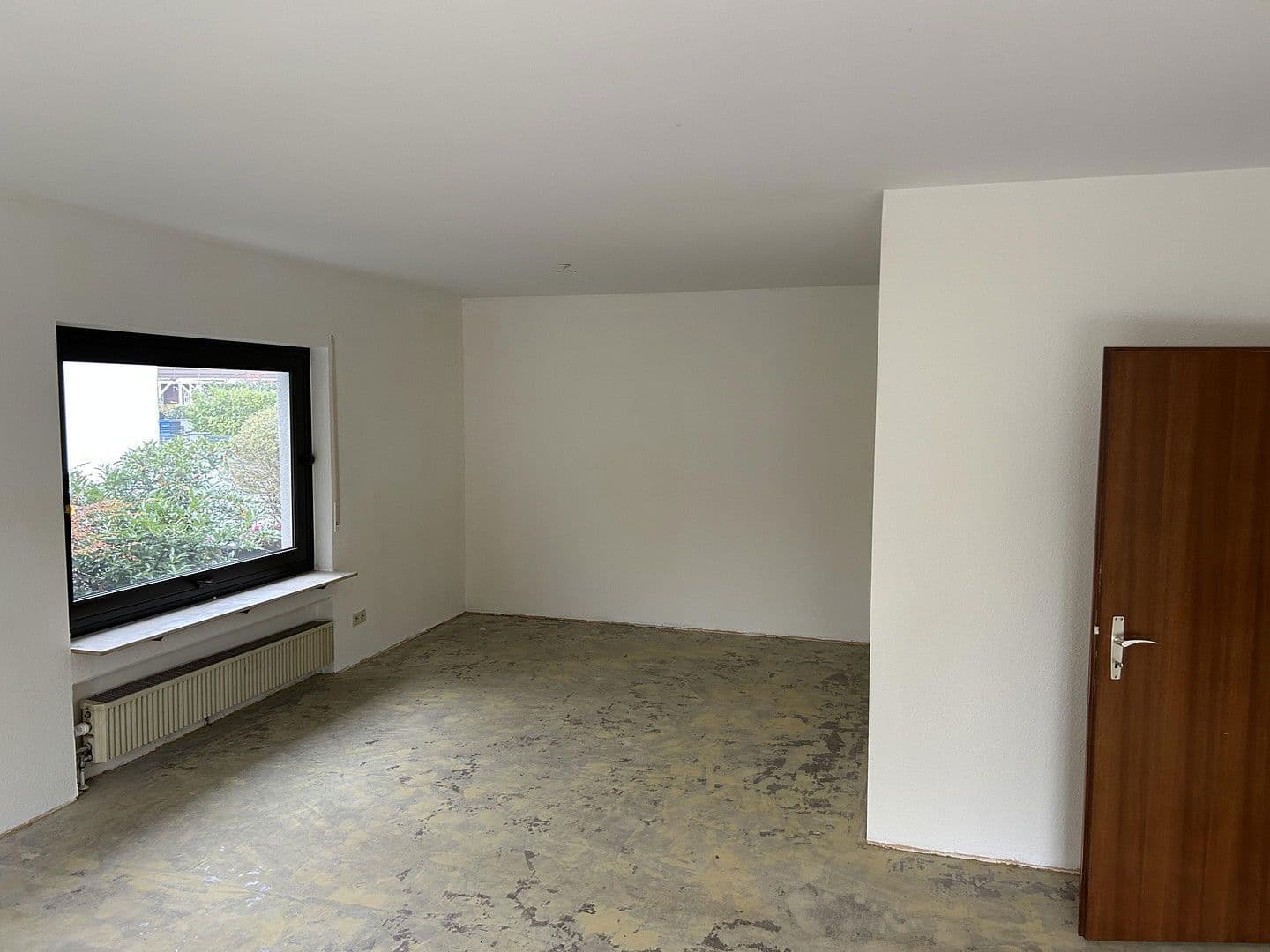 Prodej domu 100 m², pozemek 453 m², Wiesenstr. 3, Seeheim-Jugenheim, Hessen Prodej domu 100 m², pozemek 453 m², Wiesenstr. 3, Seeheim-Jugenheim, Hessen