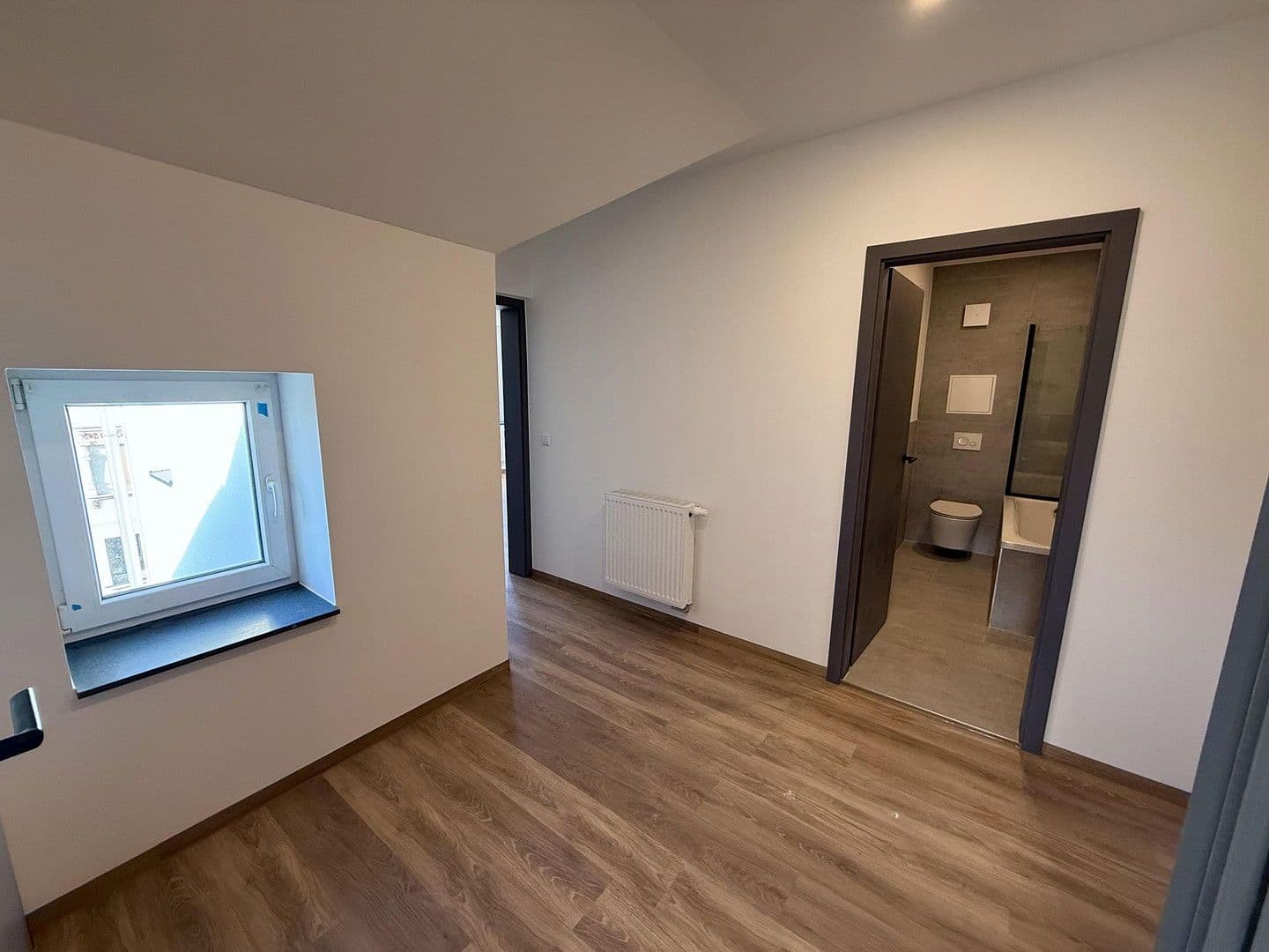 Pronájem bytu 2+1 53 m², Schäferstraße 1, Waldenburg, Sasko Pronájem bytu 2+1 53 m², Schäferstraße 1, Waldenburg, Sasko