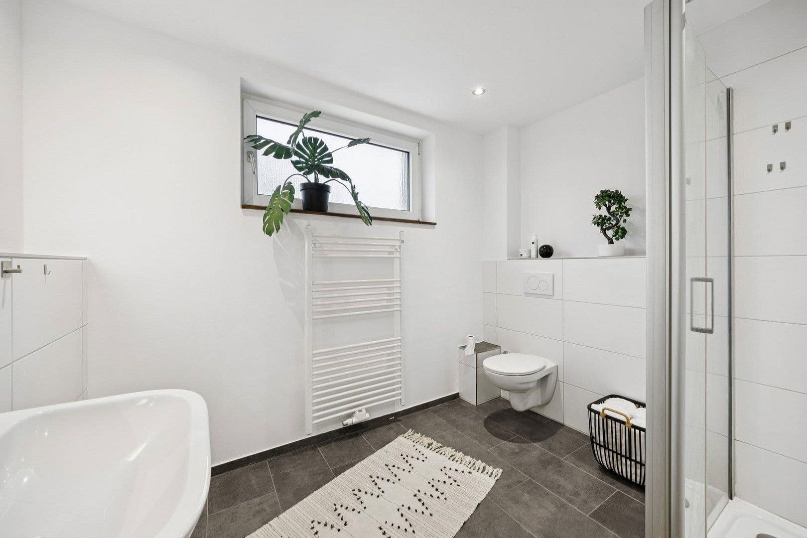 Prodej domu 200 m², pozemek 370 m², Pinneberg, Šlesvicko-Holštýnsko Prodej domu 200 m², pozemek 370 m², Pinneberg, Šlesvicko-Holštýnsko