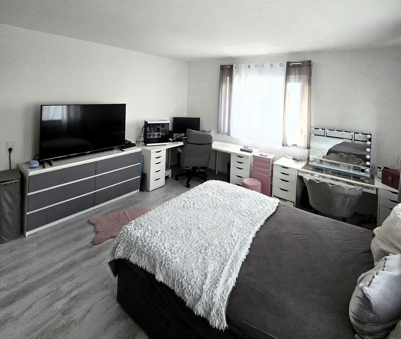 Prodej domu 306 m², pozemek 345 m², Großostheim, Bavorsko Prodej domu 306 m², pozemek 345 m², Großostheim, Bavorsko