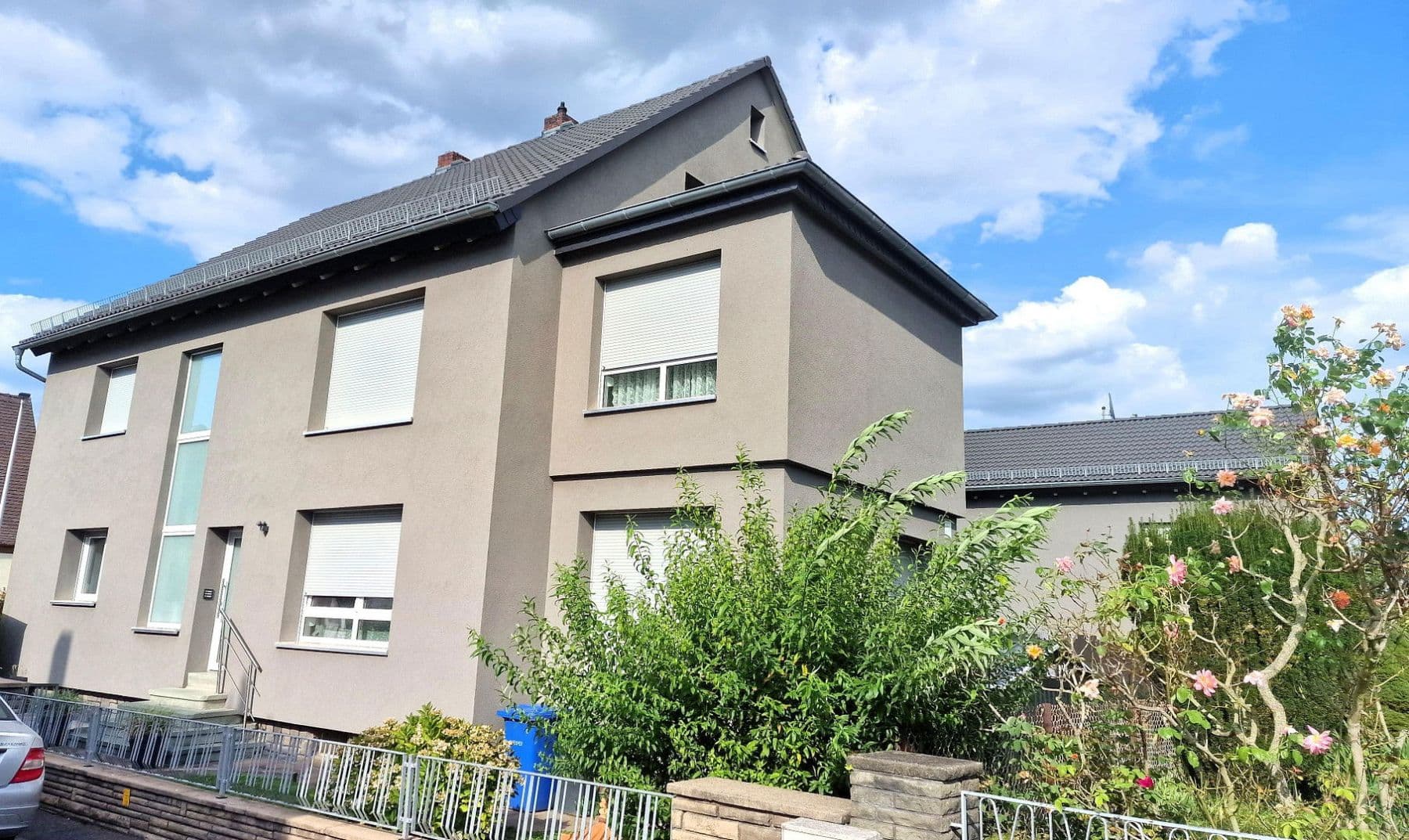 Prodej domu 306 m², pozemek 345 m², Großostheim, Bavorsko Prodej domu 306 m², pozemek 345 m², Großostheim, Bavorsko