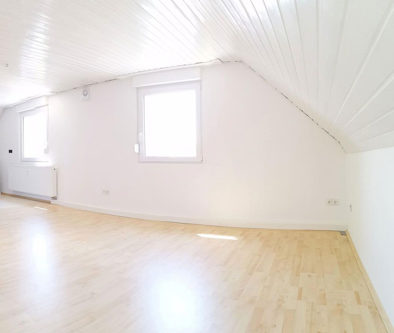 Prodej domu 306 m², pozemek 345 m², Großostheim, Bavorsko Prodej domu 306 m², pozemek 345 m², Großostheim, Bavorsko