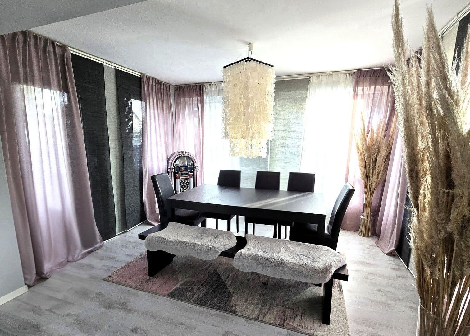 Prodej domu 306 m², pozemek 345 m², Großostheim, Bavorsko Prodej domu 306 m², pozemek 345 m², Großostheim, Bavorsko