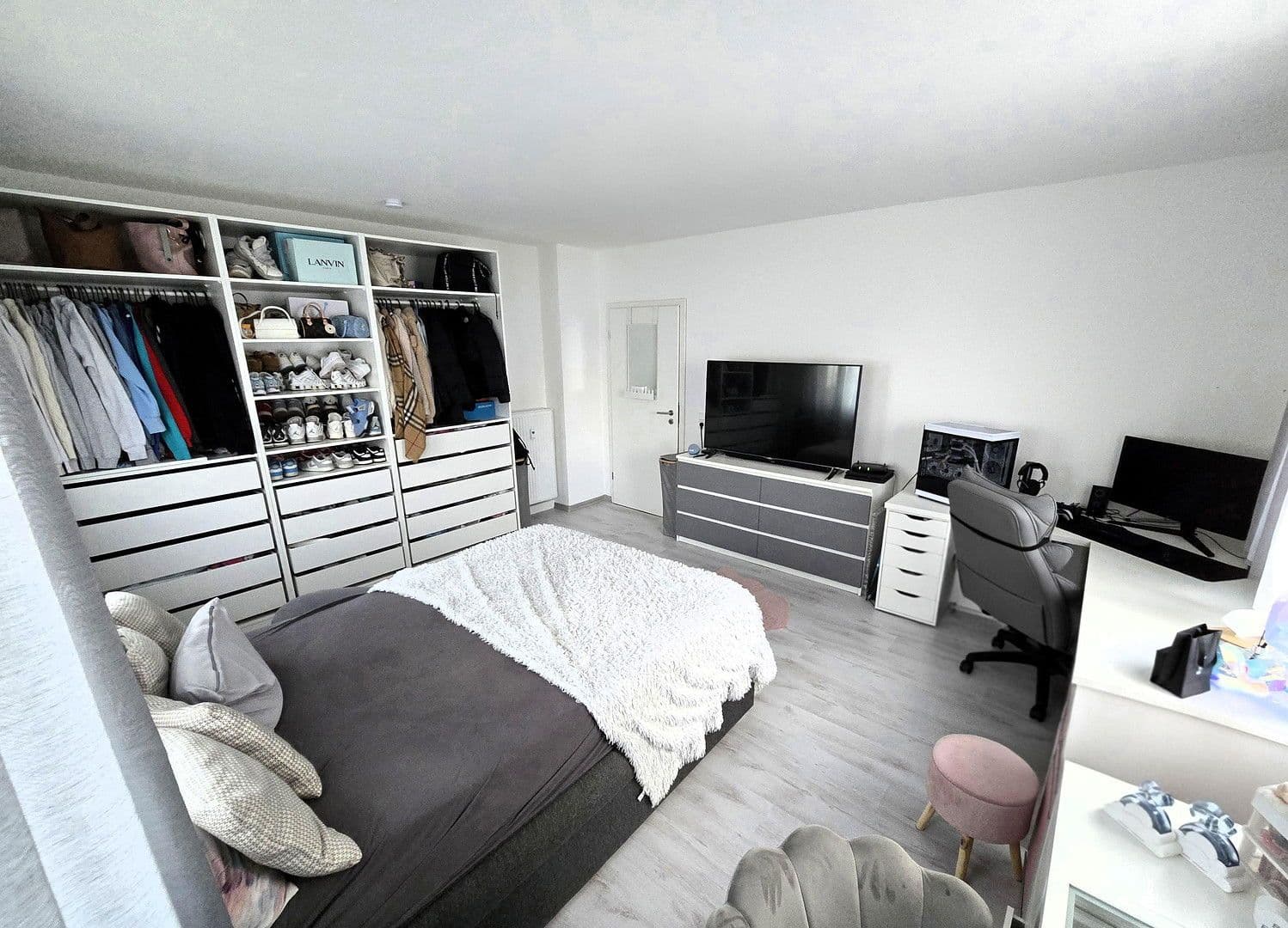 Prodej domu 306 m², pozemek 345 m², Großostheim, Bavorsko Prodej domu 306 m², pozemek 345 m², Großostheim, Bavorsko