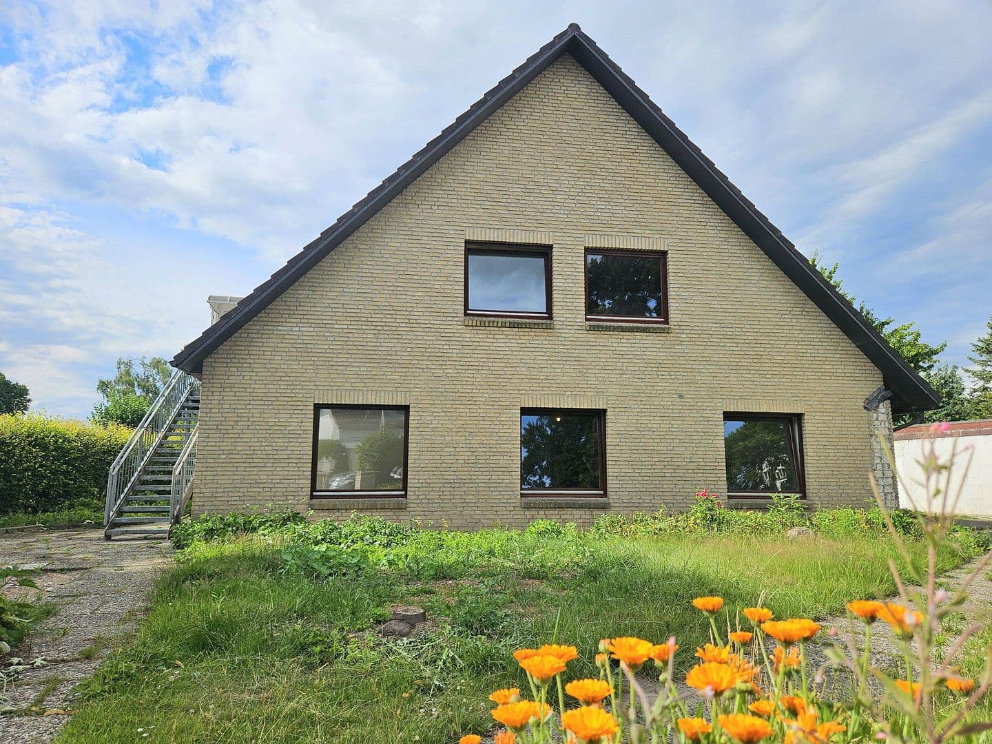 Prodej bytu 2+1 45 m², Pinneberg, Šlesvicko-Holštýnsko Prodej bytu 2+1 45 m², Pinneberg, Šlesvicko-Holštýnsko