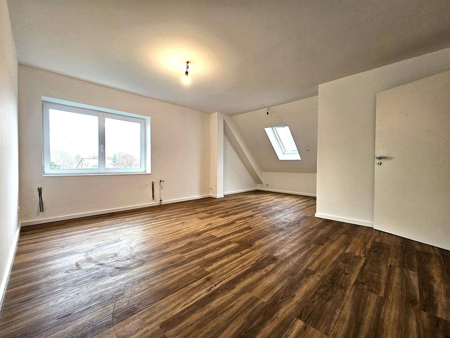 Prodej bytu 2+1 45 m², Pinneberg, Šlesvicko-Holštýnsko Prodej bytu 2+1 45 m², Pinneberg, Šlesvicko-Holštýnsko