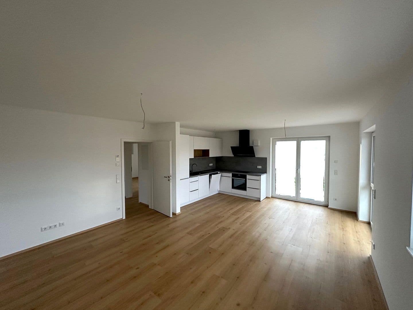 Pronájem bytu 3+1 83 m², Erlangen, Bavorsko Pronájem bytu 3+1 83 m², Erlangen, Bavorsko
