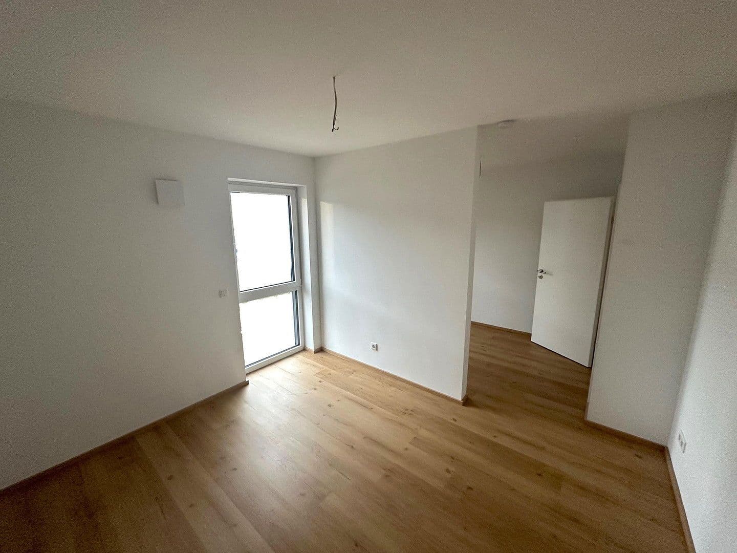 Pronájem bytu 3+1 83 m², Erlangen, Bavorsko Pronájem bytu 3+1 83 m², Erlangen, Bavorsko