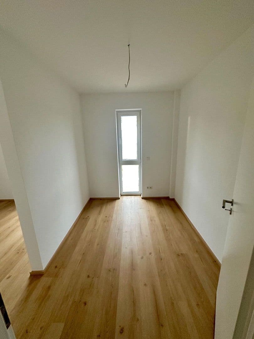 Pronájem bytu 3+1 83 m², Erlangen, Bavorsko Pronájem bytu 3+1 83 m², Erlangen, Bavorsko