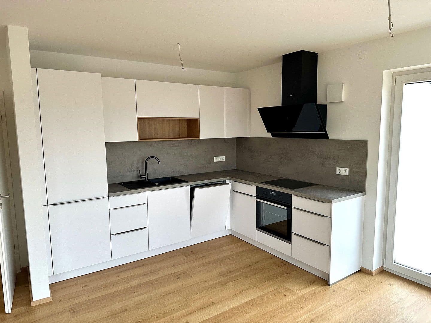 Pronájem bytu 3+1 83 m², Erlangen, Bavorsko Pronájem bytu 3+1 83 m², Erlangen, Bavorsko