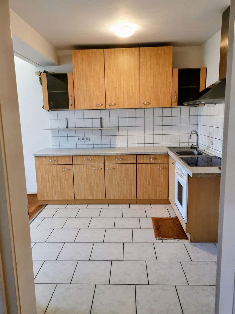 Prodej bytu 3+1 73 m², Bonn, Severní Porýní-Vestfálsko Prodej bytu 3+1 73 m², Bonn, Severní Porýní-Vestfálsko