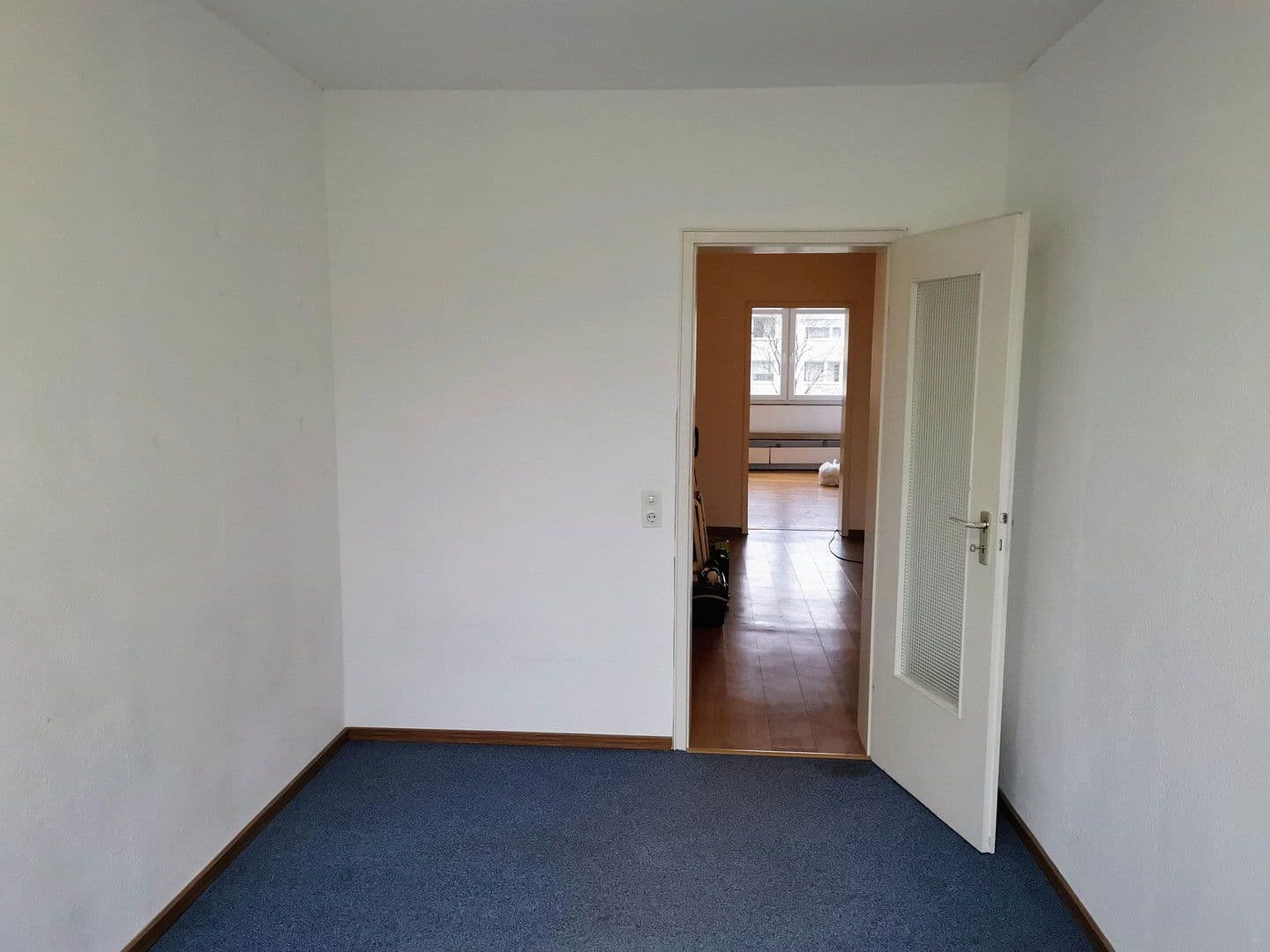 Prodej bytu 3+1 73 m², Bonn, Severní Porýní-Vestfálsko Prodej bytu 3+1 73 m², Bonn, Severní Porýní-Vestfálsko