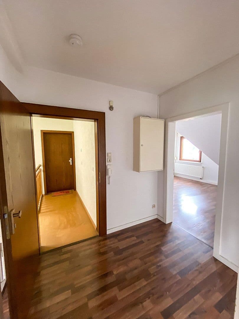 Pronájem bytu 2+1 45 m², Schwarenbergstraße 164, Stuttgart, Bádensko-Württembersko Pronájem bytu 2+1 45 m², Schwarenbergstraße 164, Stuttgart, Bádensko-Württembersko