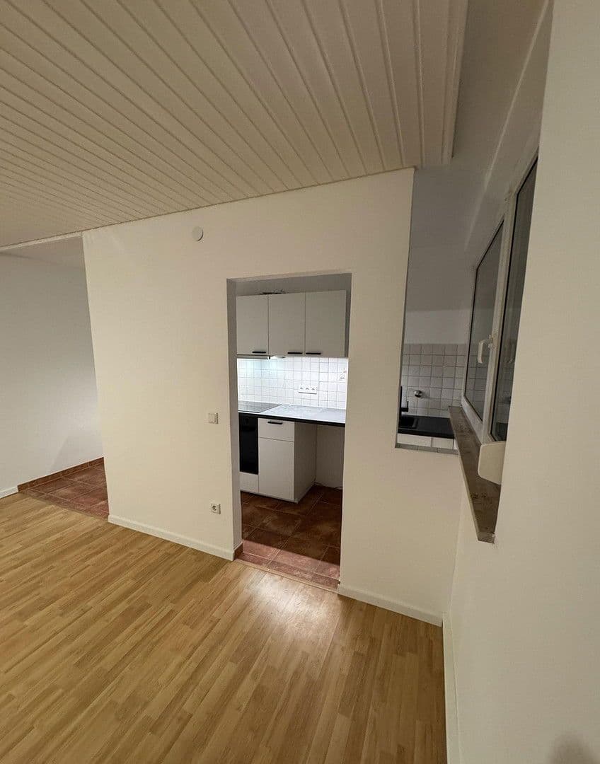 Pronájem bytu 1+1 36 m², Sperberstraße 19, Nürnberg, Bavorsko Pronájem bytu 1+1 36 m², Sperberstraße 19, Nürnberg, Bavorsko