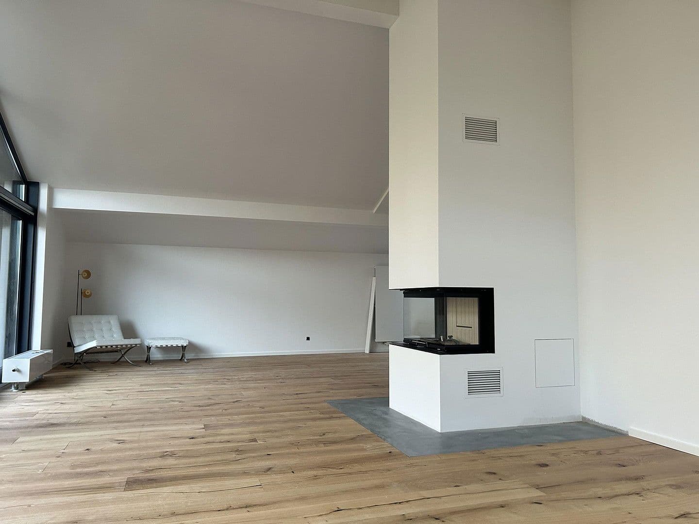 Prodej bytu 4+kk 160 m², Lärchenweg 21, Bad Endorf, Bavorsko Prodej bytu 4+kk 160 m², Lärchenweg 21, Bad Endorf, Bavorsko