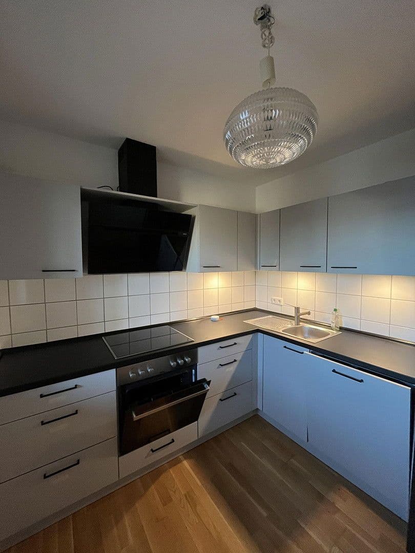 Prodej bytu 6+1 165 m², Münchener Straße 113, Ingolstadt, Bavorsko Prodej bytu 6+1 165 m², Münchener Straße 113, Ingolstadt, Bavorsko