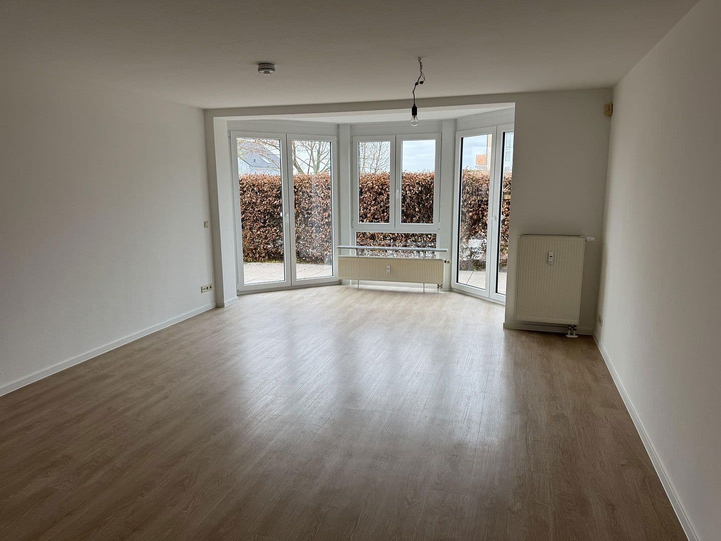 Pronájem bytu 3+1 98 m², Merseburger Str. 4c, Lützen, Sasko-Anhaltsko Pronájem bytu 3+1 98 m², Merseburger Str. 4c, Lützen, Sasko-Anhaltsko