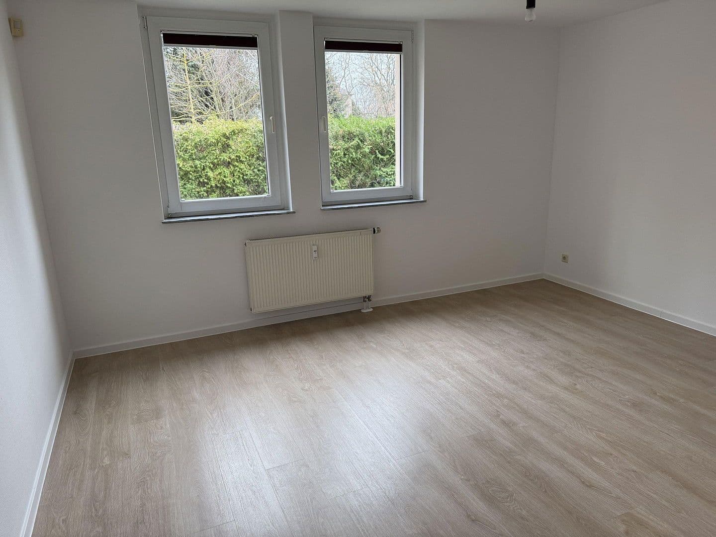 Pronájem bytu 3+1 98 m², Merseburger Str. 4c, Lützen, Sasko-Anhaltsko Pronájem bytu 3+1 98 m², Merseburger Str. 4c, Lützen, Sasko-Anhaltsko