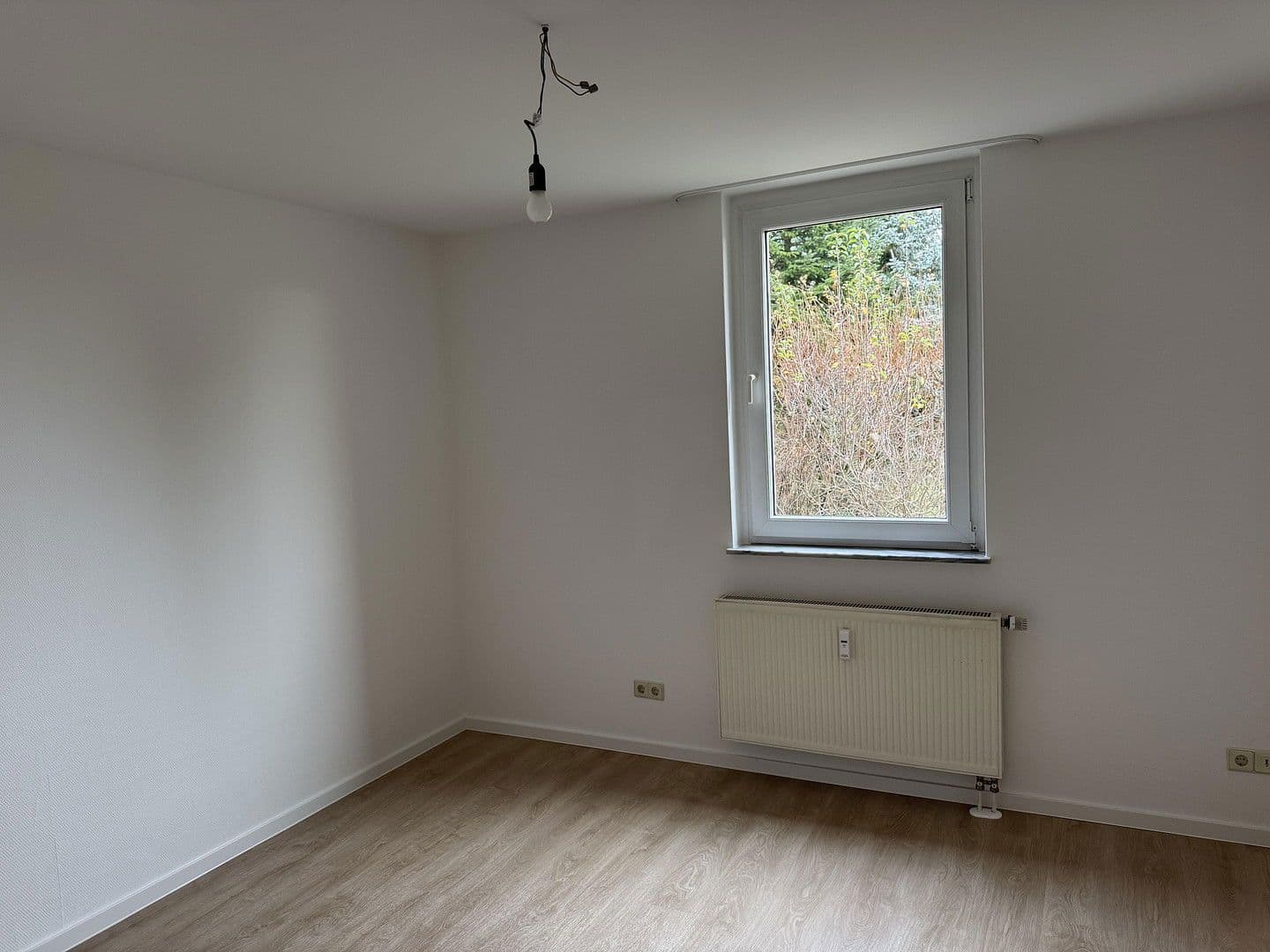 Pronájem bytu 3+1 98 m², Merseburger Str. 4c, Lützen, Sasko-Anhaltsko Pronájem bytu 3+1 98 m², Merseburger Str. 4c, Lützen, Sasko-Anhaltsko